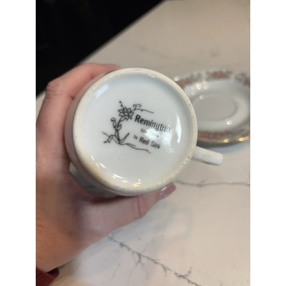 1 - Remington Fine China By Red‎ Sea Coffee Tea Cup & Saucer Gold Trim Rose